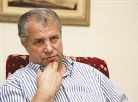 دلخوری پروین از رویانیان؛ کسی برای سرمربی خارجی با من مشورت نکرده