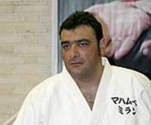 جزئیات سوء قصد به سرمربی سابق تیم ملی