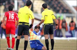 هافبک , تیم فوتبال استقلال