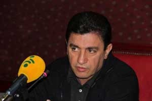 سرمربی تراکتورسازی , استقلال