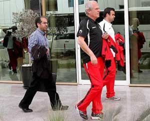 دنیزلی , ملی‌پوشان پرسپولیس , علی کریمی 