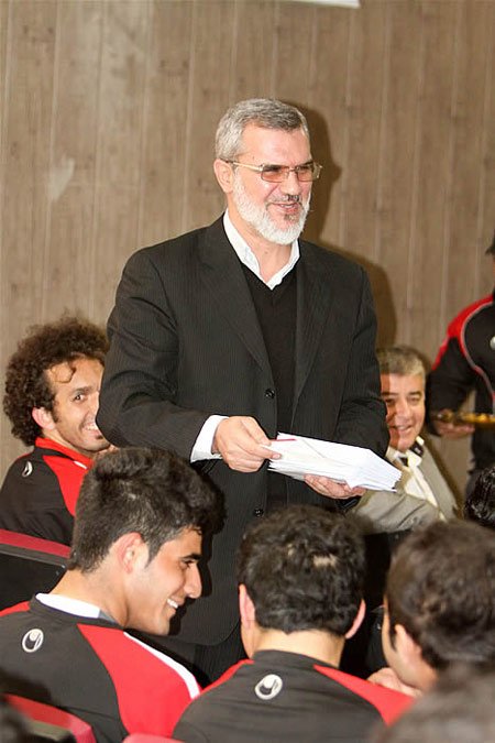  اخبار پرسپولیس,رویانیان,عیدی بازیکنان پرسپولیس,بازیکنان پرسپولیس,اخبار ورزشی       