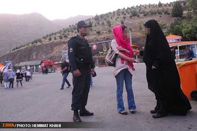 بد حجابی ,برخورد با بد حجابی