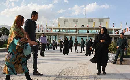 برخورد با بدحجابي , برج میلاد