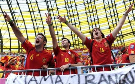 جام های جهانی ,عنوان قهرمانی یورو 