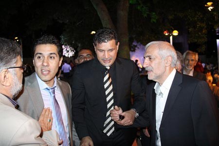 علي پروين , نيمكت پرسپوليس 