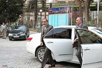 دکتر علی اکبر ولایتی, علی اکبر ولایتی 