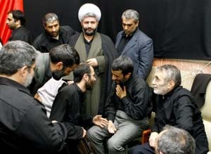 محمود احمدی نژاد,احمدی نژاد و مداحان تهرانی