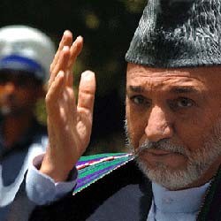 حامد کرزای,ایران و افعانستان,پارلمان افغانستان