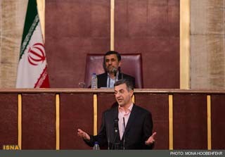 اسفندیار رحیم‌مشایی,محمود احمدی نژاد,اخبار سیاسی