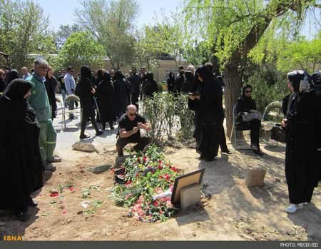 قطعه هنرمندان , تلويزيون و راديو قطعه هنرمندان , تلويزيون و راديو