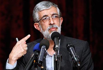 نشست پرتنش حدادعادل با دانشجویان دانشگاه امیرکبی