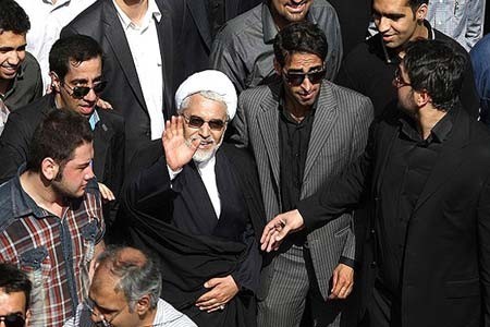  حسن روحانی, تشییع پیکر آیت الله طاهری اصفهانی