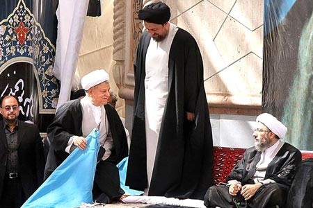 مواجهه جنتی و هاشمی در سالگرد امام