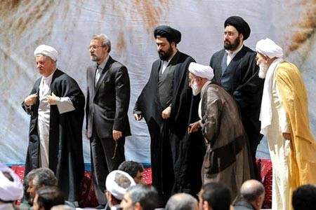 مواجهه جنتی و هاشمی در سالگرد امام