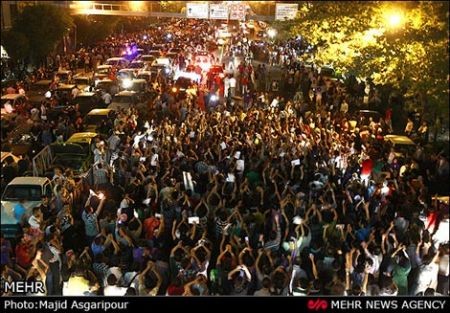 حسن روحانی,شادی مردم تهران پس از پیروزی حسن روحانی