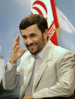محمود احمدی نژاد,انتخابات ریاست جمهوری,مناظره تلویزیونی کاندیدها
