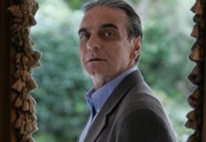 همایون ارشدی,تحت تعقیب ترین مرد