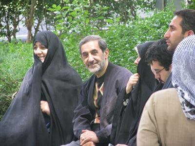 لیلا عنایت,همسر علی اکبر ولایتی