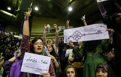 همایش حامیان روحانی در شیرودی