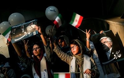 حامیان محمدرضا عارف,همایش عارف در خانه والیبال تهران