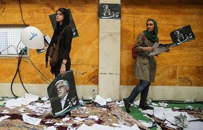 حامیان محمدرضا عارف,همایش عارف در خانه والیبال تهران