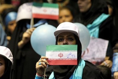 حامیان محسن رضایی,هواداران محسن رضایی در ورزشگاه شهید شیرودی تهران