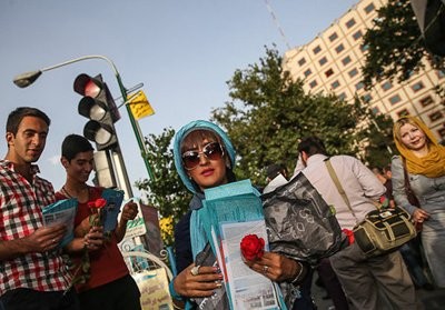 زنان و تبلیغات انتخاباتی