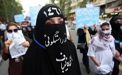 زنان و تبلیغات انتخاباتی