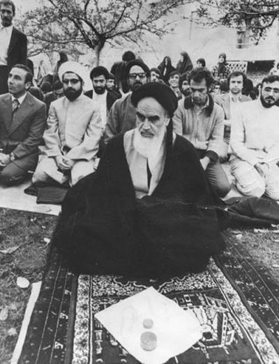 روحانی در گذر تاریخ