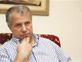 علی پروین,دیدار علی پروین با احمدی نژاد