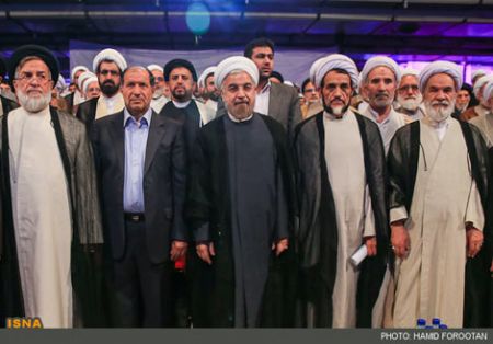 حاشیه‌های دیدار روحانی با علما و روحانیون
