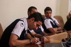 چگونگی ماندن نکونام در استقلال,نحوه ماندن نکونام دراستقلال,ماندن نکونام دراستقلال