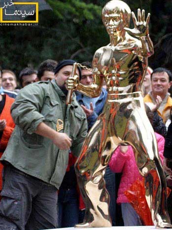 10 مجسمه يادبود ستارگان در دور دنيا,انواع مجسمه