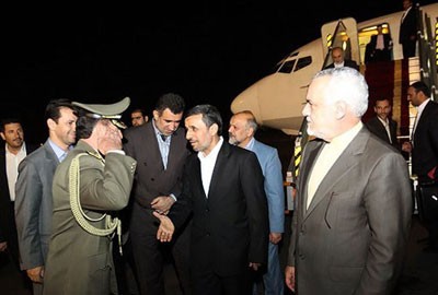استقبال از احمدی نژاد در فرودگاه, تصاویر استقبال از احمدی نژاد