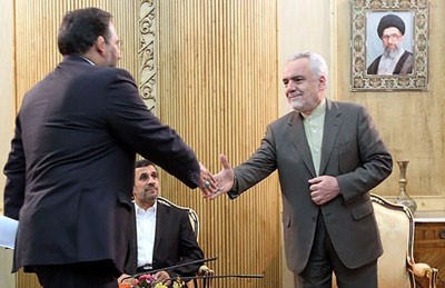 استقبال از احمدی نژاد در فرودگاه, تصاویر استقبال از احمدی نژاد