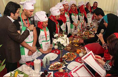 اجرای مشترک آزاده نامداری و فرزاد حسنی,مراسم ازدواج فرزاد حسنی