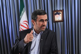 خانه نشینی احمدی نژادععلت خانه نشینی احمدی نژاد