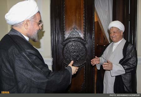 استقبال هاشمی از روحانی در مجمع تشخیص,حسن روحانی,نشست مجمع تشخیص مصلحت نظام