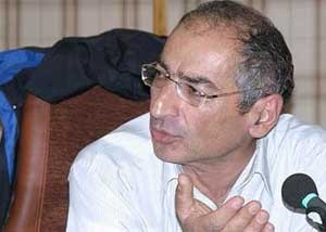 نظر زیباکلام درباره احمدی‌نژاد, رييس‌جمهور