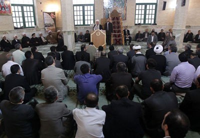 زادگاه ناطق نوری,تصاویر هاشمی میان مردم اوزکلا