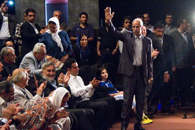 تصاویر مراسم اهدای تندیس به پیشکسوتان فوتبال,تندیس ناصر حجازی به پیشکسوتان فوتبال