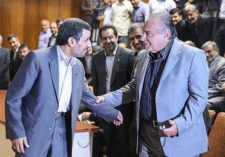 بازگشت احمدی‌نژاد به دانشگاه