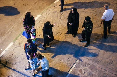 گشت ارشاد,برج میلاد,برخورد گشت ارشاد با زنان بی حجاب