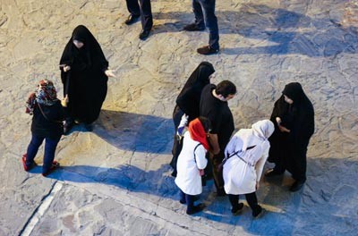 گشت ارشاد,برج میلاد,برخورد گشت ارشاد با زنان بی حجاب