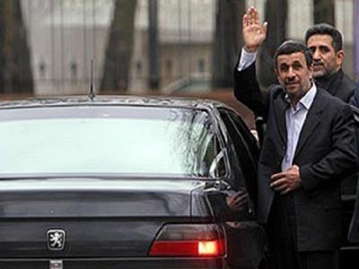احمدی‌نژاد ,پرونده تخلف دانشگاه ایرانیان 
