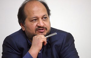  محمد شریعتمداری 