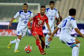 صادقیان,بازی پرسپولیس و صبای قم