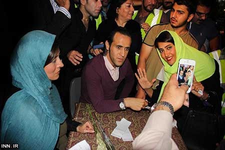 پوری بنایی، مهتاب کرامتی و علی کریمی در جشن گلریزان یک محکوم به اعدام
