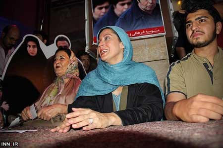 پوری بنایی، مهتاب کرامتی و علی کریمی در جشن گلریزان یک محکوم به اعدام